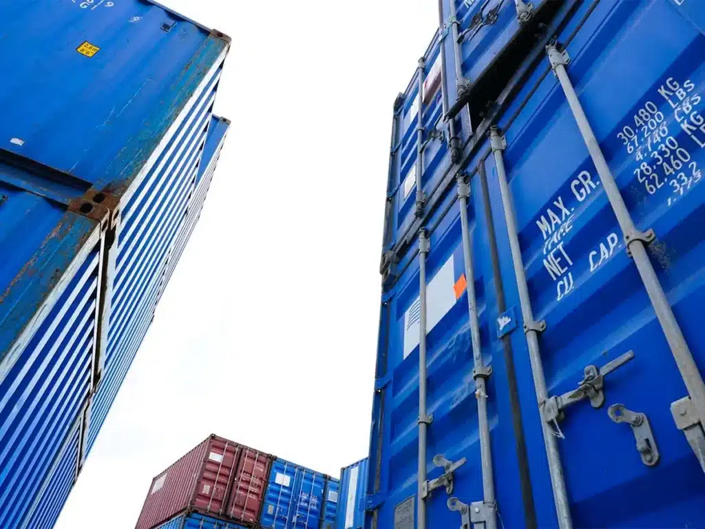 Qué es un refeer container